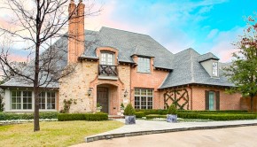 6035 Mimosa Lane in Preston Hollow - Briggs Freeman Sotheby's luxury home for sale in Dallas - exterior 2