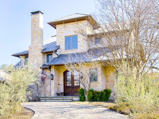 3643 University Boulevard in Highland Park - homes for sale in Dallas Fort Worth, Briggs Freeman Sotheby's - exterior