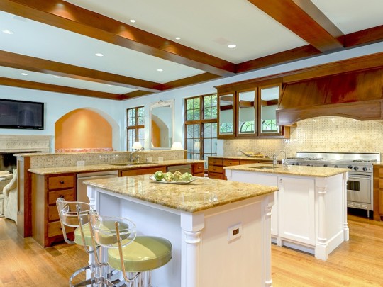 3710 Euclid Avenue in Highland Park - Briggs Freeman Sotheby's luxury home in Dallas Fort Worth - kitchen