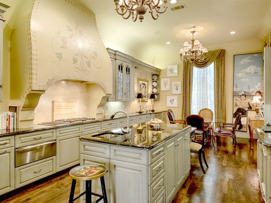 3901 Turtle Creek Boulevard #8 in Uptown Dallas - Briggs Freeman Sotheby's luxury homes for sale in Dallas Fort Worth - kitchen