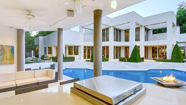 4308 Briarhaven Road in Fort Worth - Briggs Freeman Sotheby's luxury homes for sale in Dallas Fort Worth - patio 1