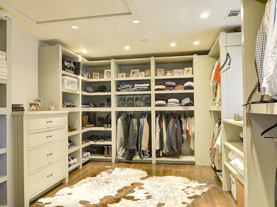 6955 Lakewood Boulevard in Lakewood - Briggs Freeman Sotheby's luxury homes for sale in Dallas Fort Worth - closet