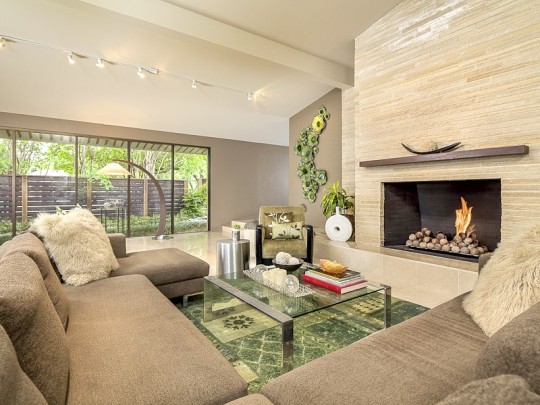 13731 Danvers Drive in North Dallas - Briggs Freeman Sotheby's luxury homes for sale in Dallas Fort Worth - living