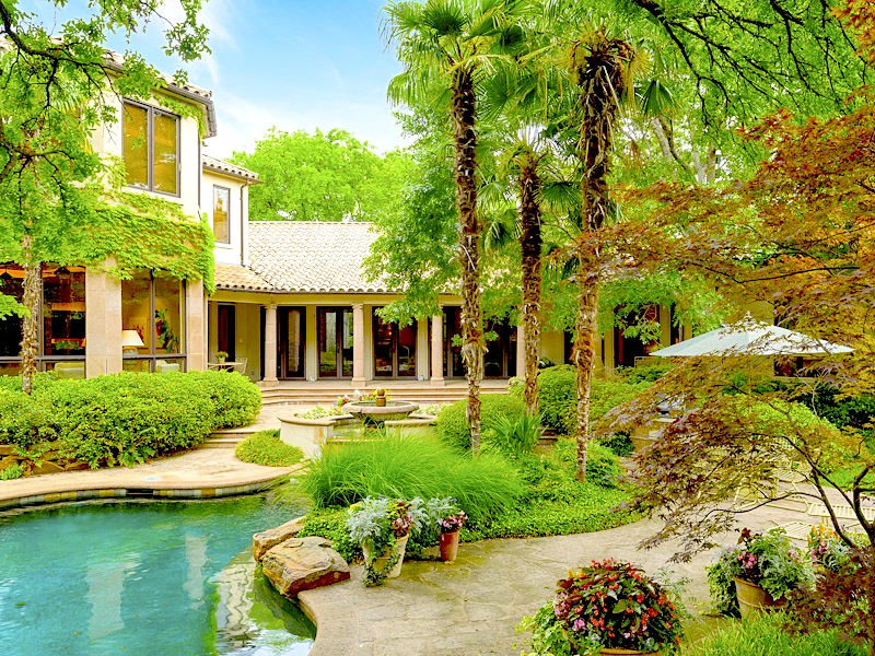 3 Los Arboles Court in Preston Hollow - Briggs Freeman Sotheby's luxury homes for sale in Dallas Fort Worth - pool