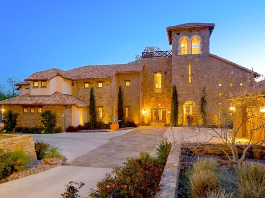 3000 Burney Lane in Southlake - homes for sale in Dallas Fort Worth, Briggs Freeman Sotheby's - exterior