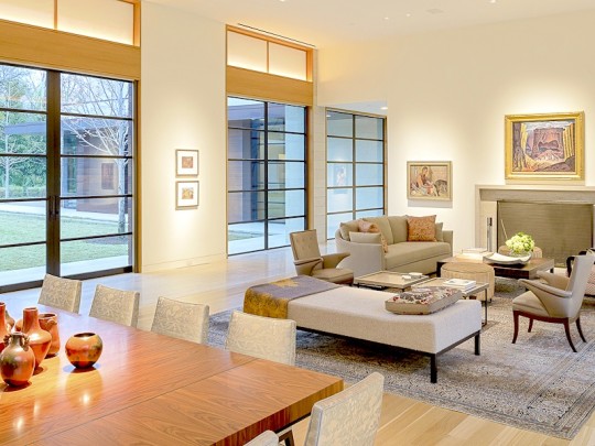 4610 Wildwood Road in Bluffview - homes for sale in Dallas Fort Worth, Briggs Freeman Sotheby's - living room