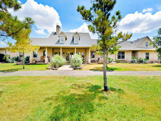 Sunrise Ranch at 505 Private Road 2892 in Sunset, Texas - Briggs Freeman Sotheby's Luxury Ranches and Land - exterior