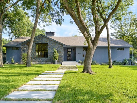 4339 Northcrest Road in Preston Hollow - Briggs Freeman Sotheby's luxury homes for sale in Dallas Fort Worth - exterior