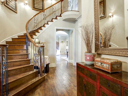 10446 Abberley Lane in Frisco - Briggs Freeman Sotheby's luxury homes in Dallas Fort Worth - stairway