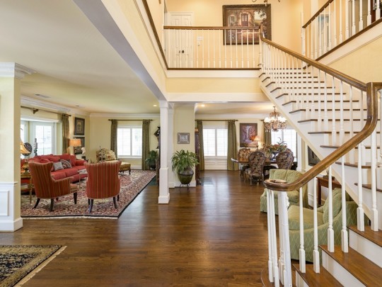 3429 Hanover Street in University Park - Briggs Freeman Sotheby's luxury homes in Dallas Fort Worth - entry