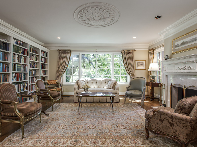 3704 Alice Circle