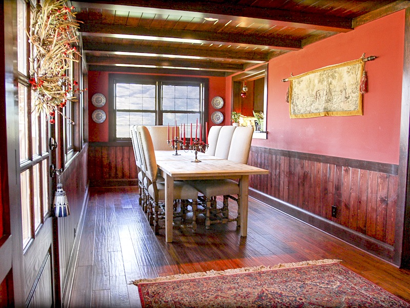 Veldman-Ranch-9861-NW-CR-1260-in-Corsicana-Briggs-Freeman-Sothebys-luxury-ranch-home-for-sale-in-Dallas-Fort-Worth-dining-room.jpg