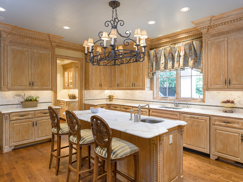 3507 Crescent Kitchen