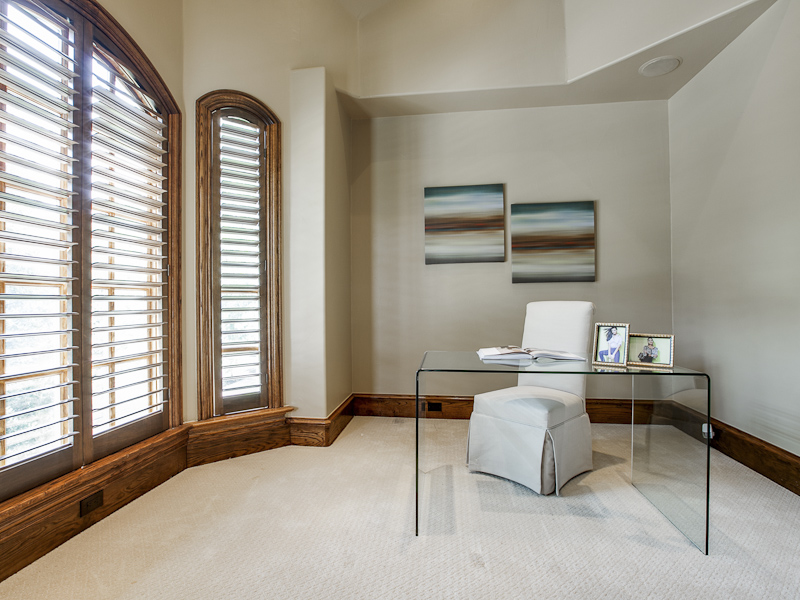 3828 Hanover Briggs Freeman Sotheby's luxury home for sale in Dallas Fort Worth- office