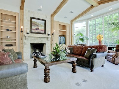6230 woodland drive