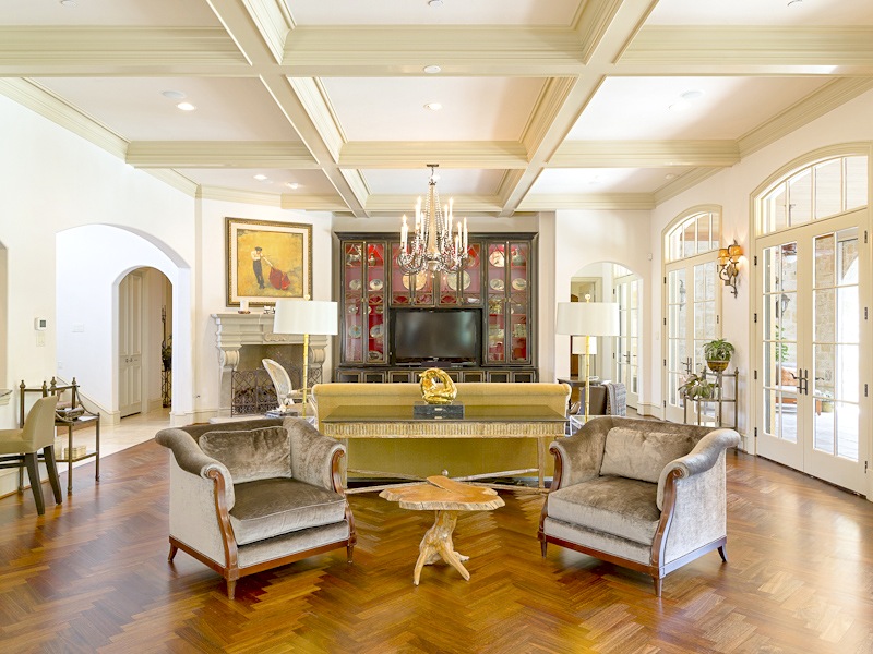 6312 Carrington Drive in Addison - Briggs Freeman Sotheby's luxury homes for sale in Dallas Fort Worth - den