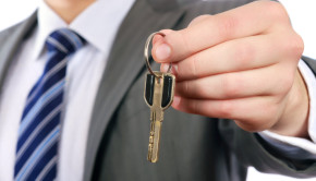 How to Choose a Real Estate Agent-shutterstock_126009545