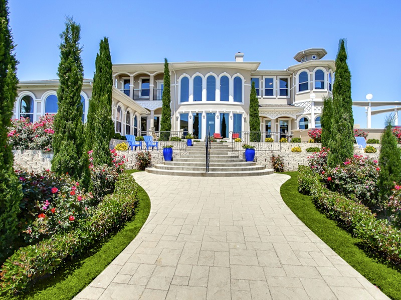 472 White Rock Road on Richland Chambers Lake - Briggs Freeman Sotheby's luxury homes for sale in Dallas Fort Worth - exterior
