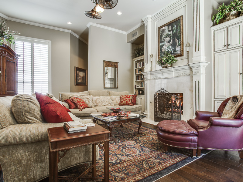 12 Harbour Town Court Frisco 75034 - Briggs Freeman Sotheby's luxury home for sale in Dallas Fort Worth - living