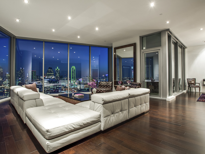 2900 McKinnon Street #2900, 75201, Uptown, Briggs Freeman Sotheby's luxury home for sale in Dallas Fort Worth-living