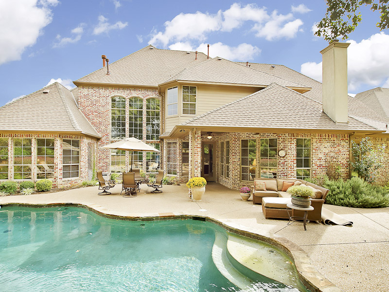 7300 Thames Trail - Briggs Freeman Sotheby's luxury home for sale in Dallas Fort Worth - pool