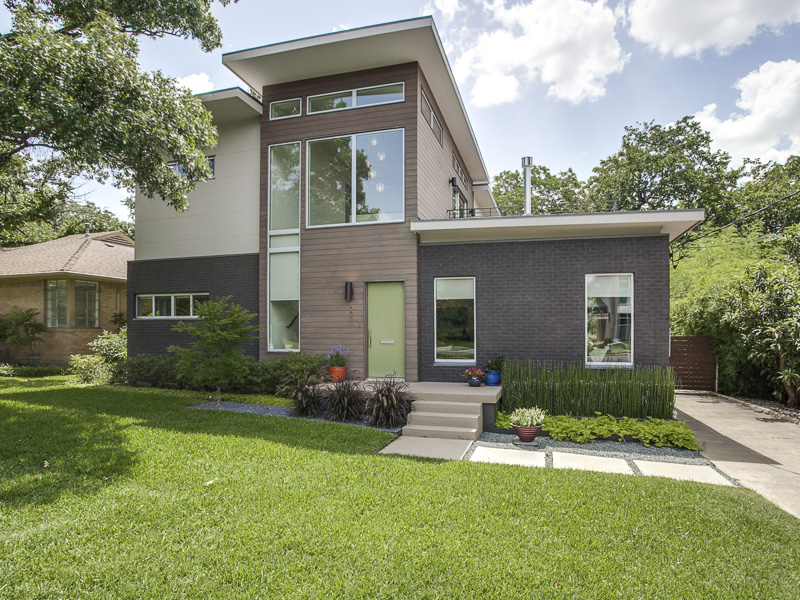 807 N. Oak Cliff Boulevard, Oak Cliff, 75208, Briggs Freeman Sotheby's luxury home for sale in Dallas Fort Worth-exterior
