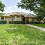 714 Meadowglen Circle - Coppell