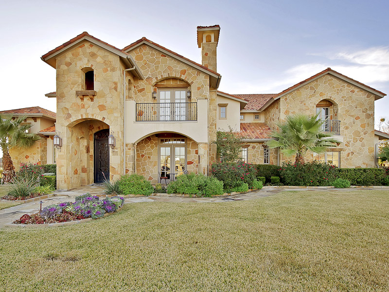 12509 Lake Shore Rd Fort Worth 76179, Briggs Freeman Sotheby's luxury home for sale in Dallas Fort Worth-exterior