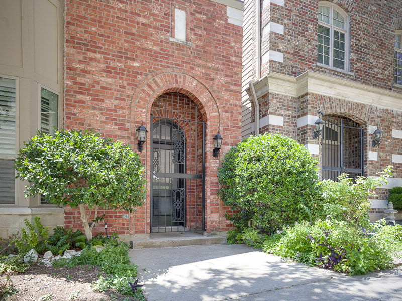 2911 Bookhout Street Dallas 75201, Uptown, Briggs Freeman Sotheby's luxury home for sale in Dallas Fort Worth-exterior