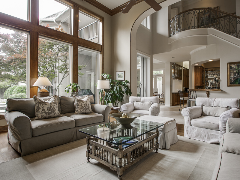 6202 Lakehurst Avenue, Preston Hollow, 75230, Briggs Freeman Sotheby's luxury home for sale in Dallas Fort Worth-living