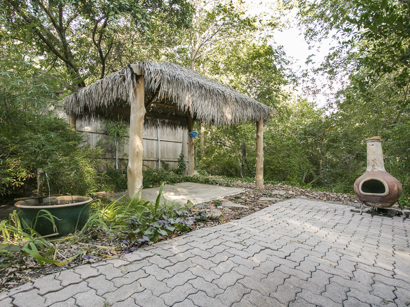 6517 Blanch Circle Dallas 75214, Lakewood, Briggs Freeman Sotheby's luxury home for sale in Dallas Fort Worth-patio