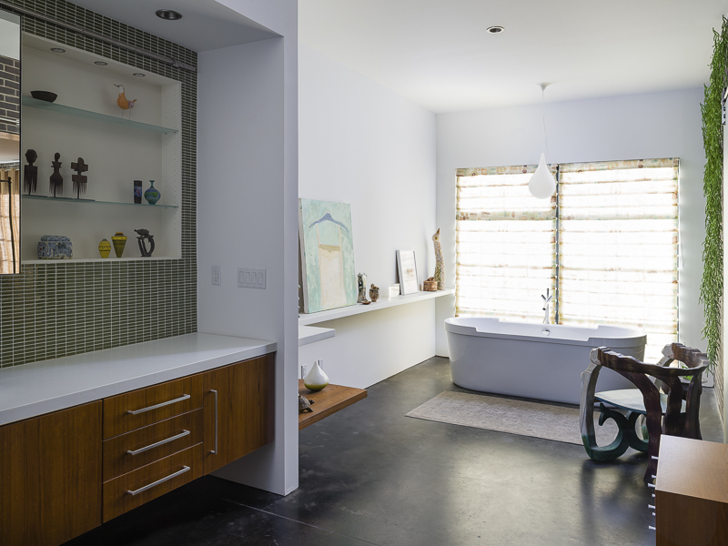 146 Payne Street 75207, Dallas, Nancy Dunning, Briggs Freeman Sotheby's luxury home for sale in Dallas Fort Worth-bath