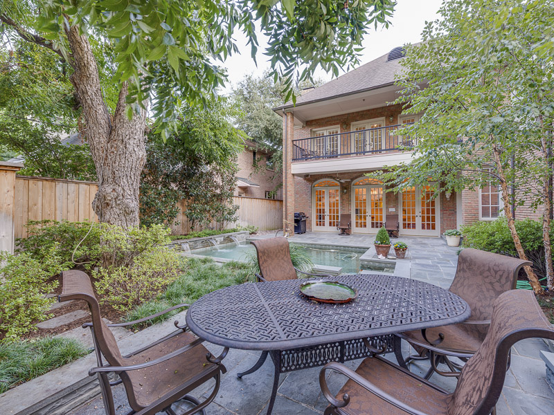 3312 Colgate Avenue Dallas 75225, University Park, Briggs Freeman Sotheby's luxury home for sale in Dallas Fort Worth-backyard