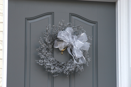 Front door wreath - shutterstock_4519594