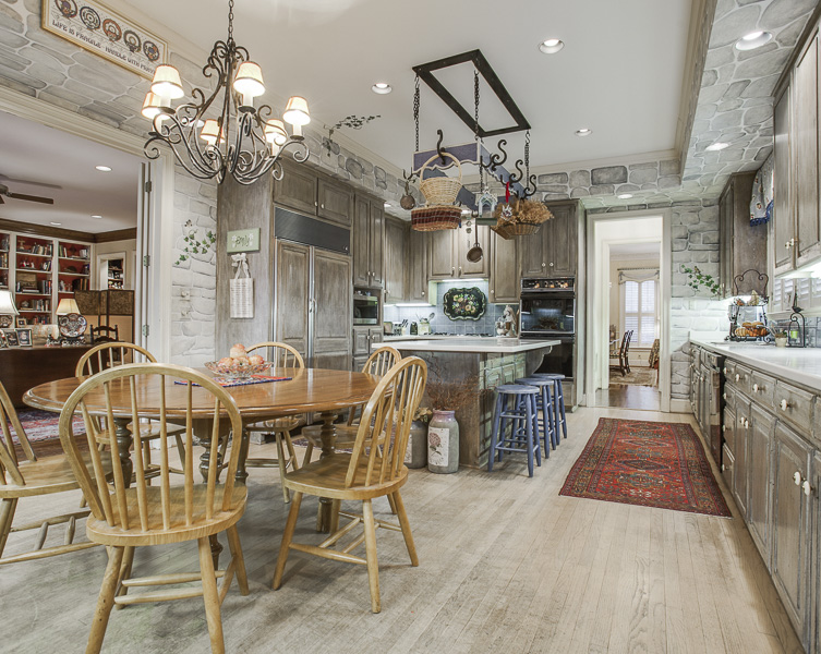4508 San Carlos Street 75205, University Park, Ann Shaw, Briggs Freeman Sotheby's luxury home for sale in Dallas Fort Worth-breakfast