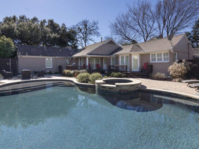 6465 Waggoner Drive Dallas 75230, Preston Hollow, Alex Trusler, Briggs Freeman Sotheby's luxury home for sale in Dallas Fort Worth-pool