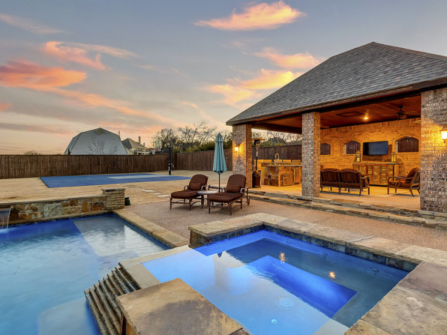 2436 Southern Hills Drive Keller 76248, Micah Coffey, Briggs Freeman Sotheby's luxury home for sale in Dallas Fort Worth-pool3