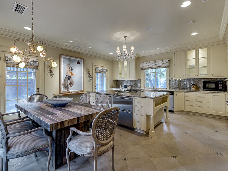 503 Alta Drive Fort Worth TX 76107, Crestwood, John Zimmerman, Briggs Freeman Sotheby's luxury home for sale in Dallas Fort Worth-kitchen