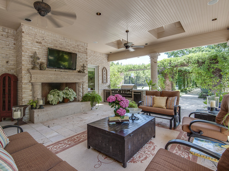 5612 Champions Drive 75093, Plano, Gina Lester, Briggs Freeman Sotheby's luxury home for sale in Dallas Fort Worth-patio