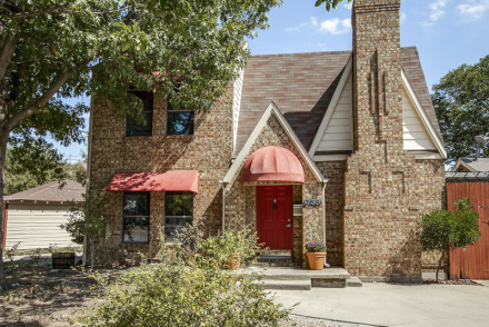 738 N Edgefield Avenue 75208, Oak Cliff, Jennifer Stolarski, Briggs Freeman Sotheby's luxury home for sale in Dallas Fort Worth-exterior
