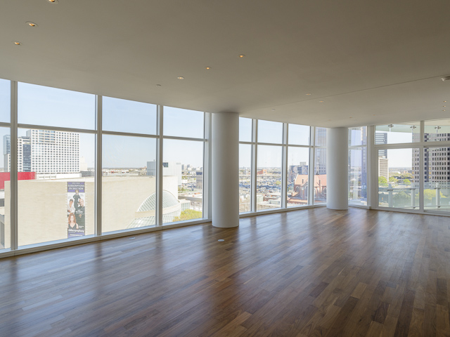 1918 Olive Street #902- Briggs Freeman Sotheby's luxury home for sale in Dallas-living
