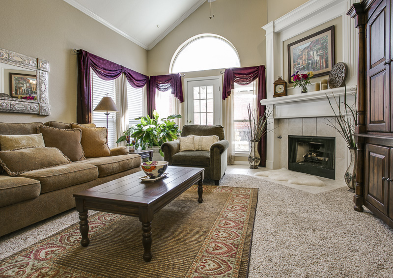 2240 Wembley Wood Lane 76022, Bedford, Robert Tyson, Briggs Freeman Sotheby's luxury home for sale in Dallas Fort Worth-living