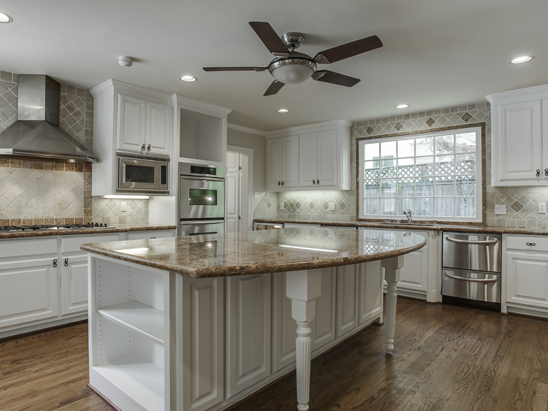 4501 Lorraine Avenue 75205, Highland Park, Christopher McGuire, Briggs Freeman Sotheby's luxury home for sale in Dallas Fort Worth-kitchen