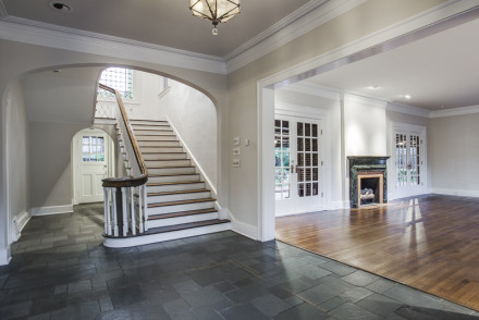 5803 Swiss Avenue Dallas 75214, Elizabeth Mast, Briggs Freeman Sotheby's luxury homes for sale in Swiss Avenue-home entry