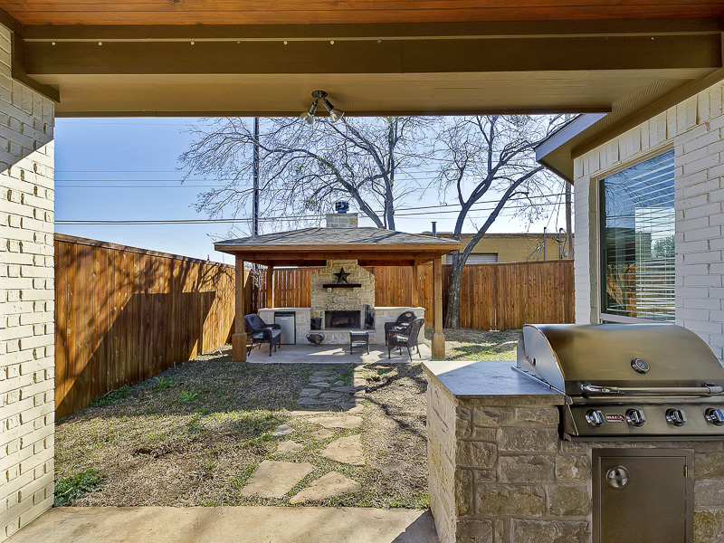 5905 Locke Avenue 76107, Fort Worth, John Zimmerman, Briggs Freeman Sotheby's luxury home for sale in Dallas Fort Worth-back