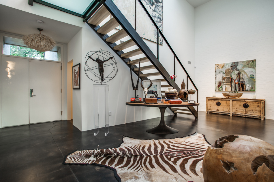 4037 Travis St-2