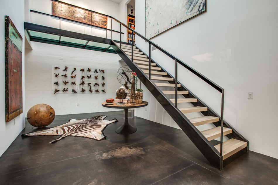 4037 Travis St-4