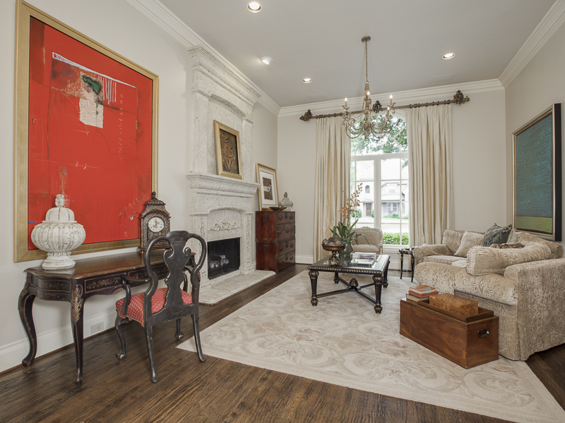 6607 Pemberton Drive 75230, Preston Hollow, Missy Woehr, Briggs Freeman Sotheby's luxury home for sale in Dallas Fort Worth-sitting