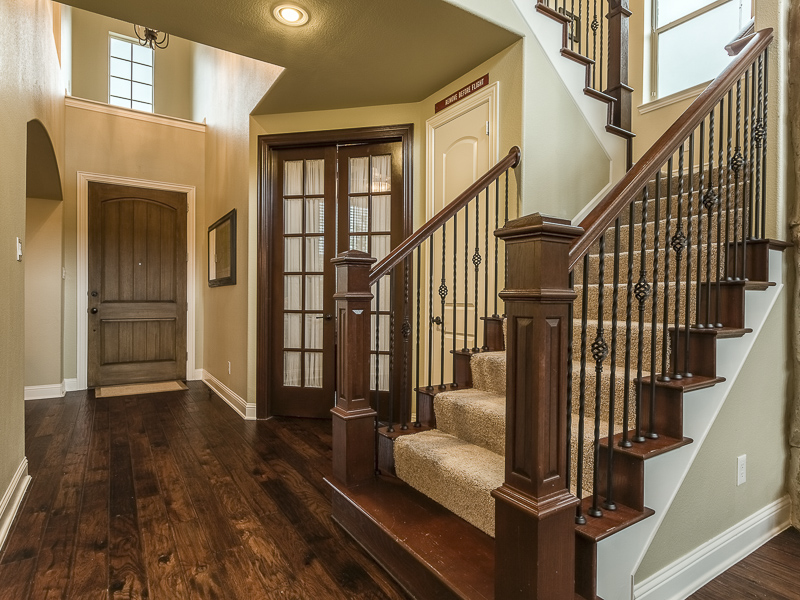 2610 Broadway Drive 76262, Trophy Club, Carol Russo, briggs freeman sotheby's luxury home for sale in dallas fort worth-entry