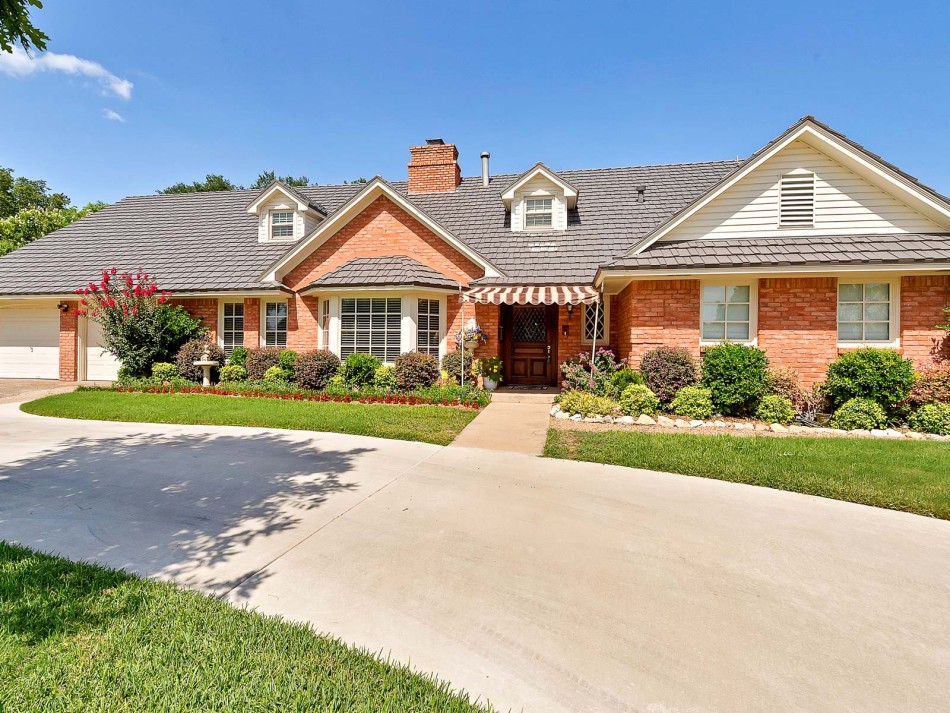 4025 Clayton Road 76116, Fort Worth, John Zimmerman, Briggs Freeman Sotheby's luxury home for sale in Dallas Fort Worth-exterior